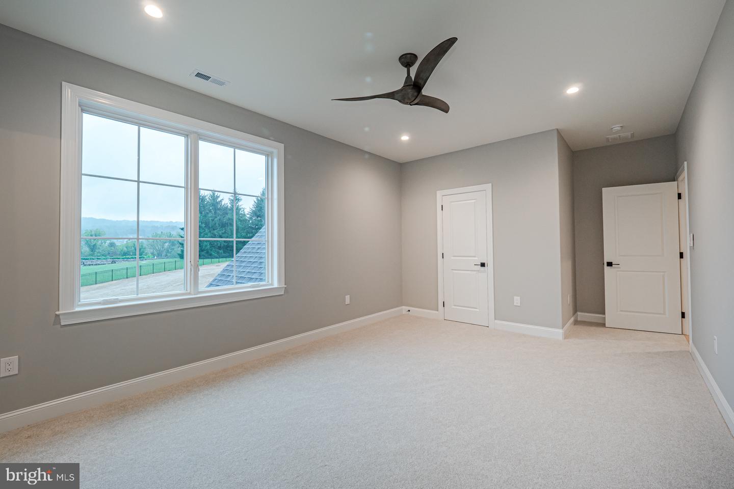 1339 Carolannes Way #nl Property Photo 38