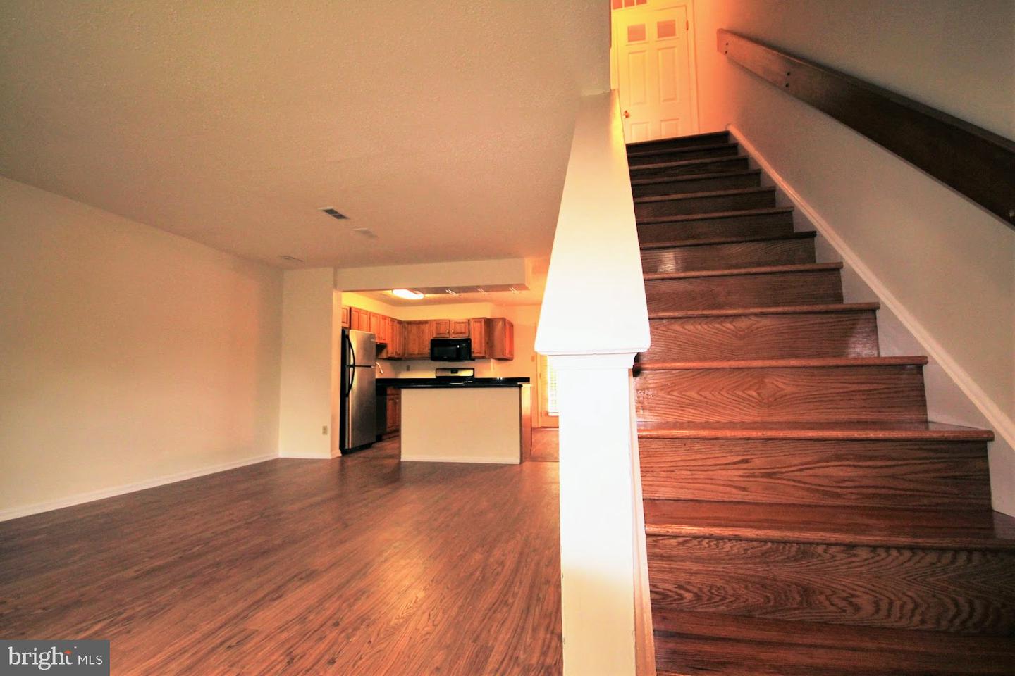 4 Rampart Dr Property Photo 2