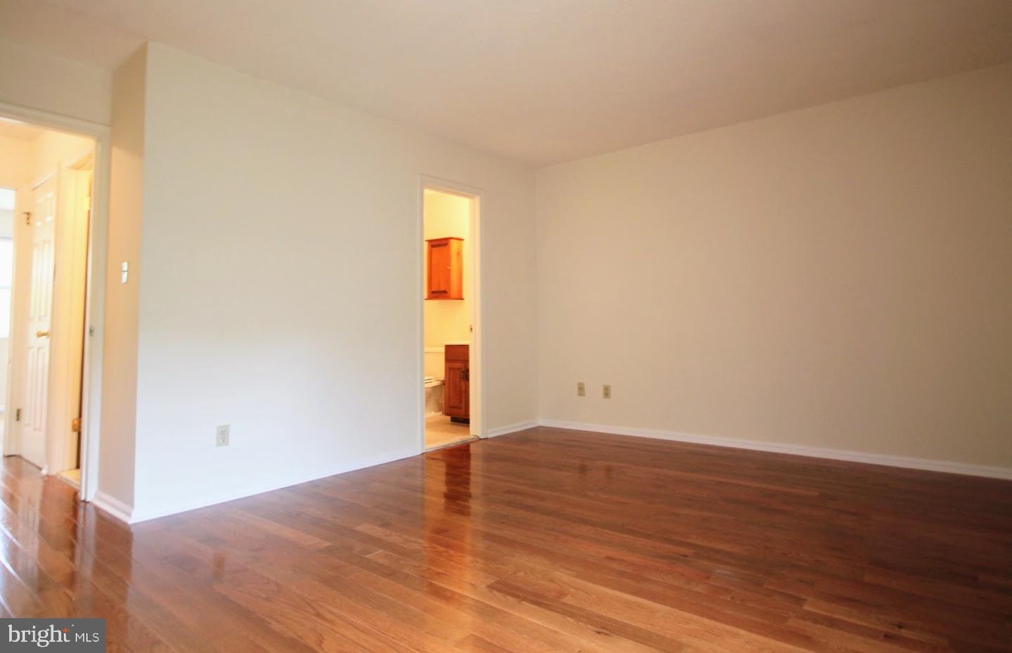 4 Rampart Dr Property Photo 6