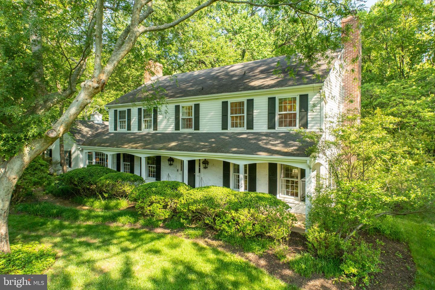 8 APPLE ROW Property Photo 1