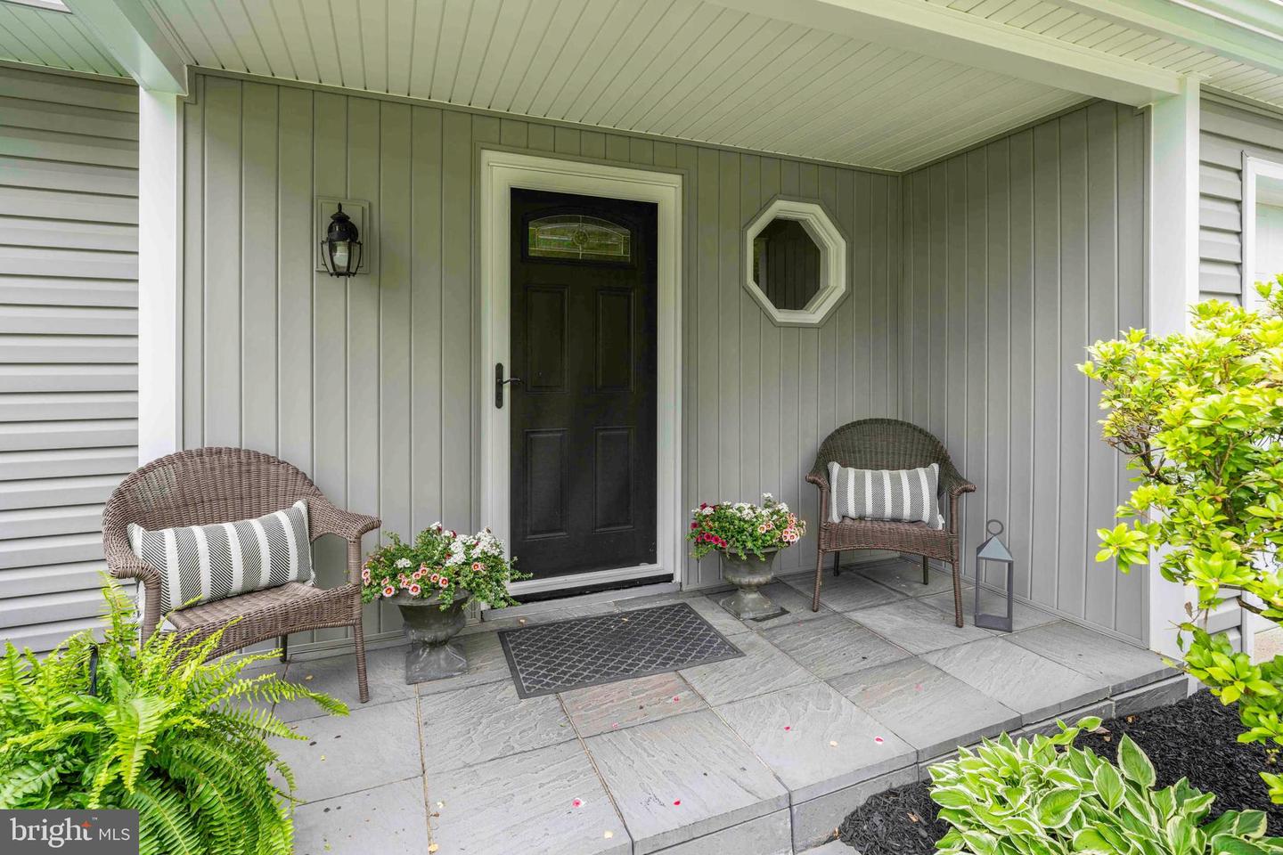 125 Christine Dr Property Photo 4