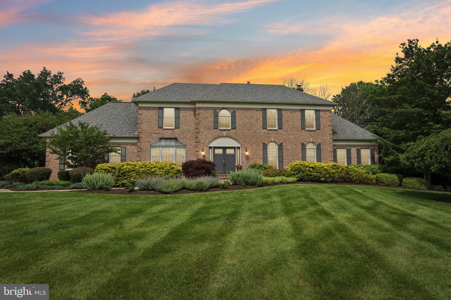 660 CASEY LN