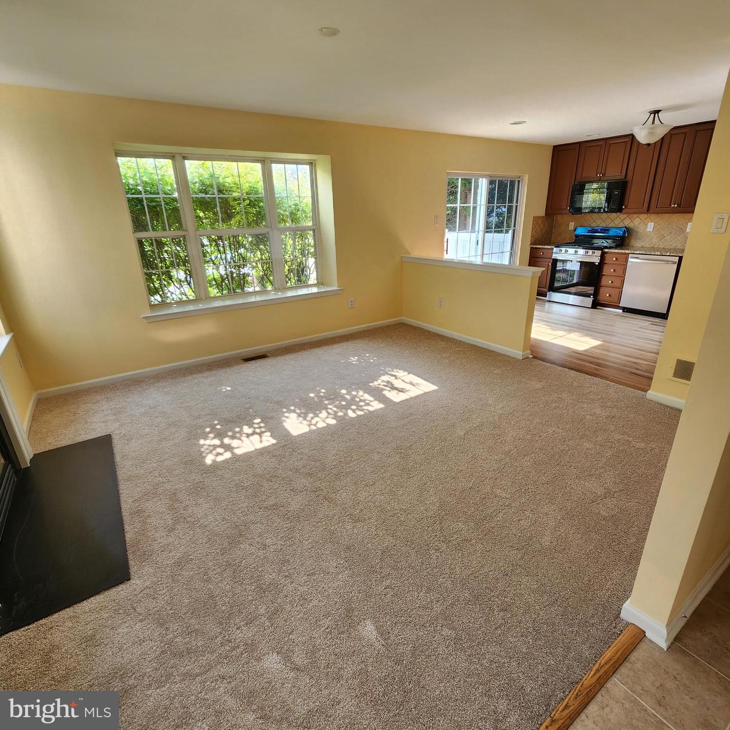 202 Flagstone Rd #6 Property Photo 5