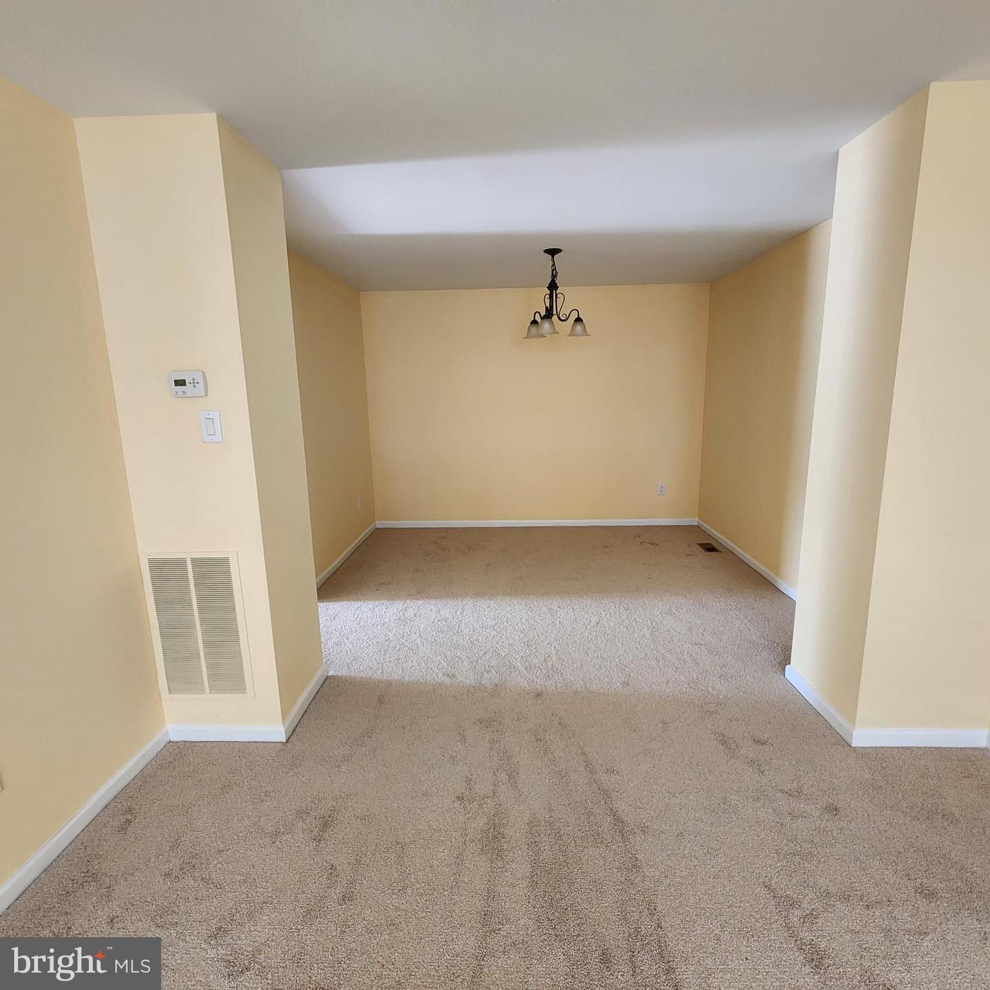 202 Flagstone Rd #6 Property Photo 7