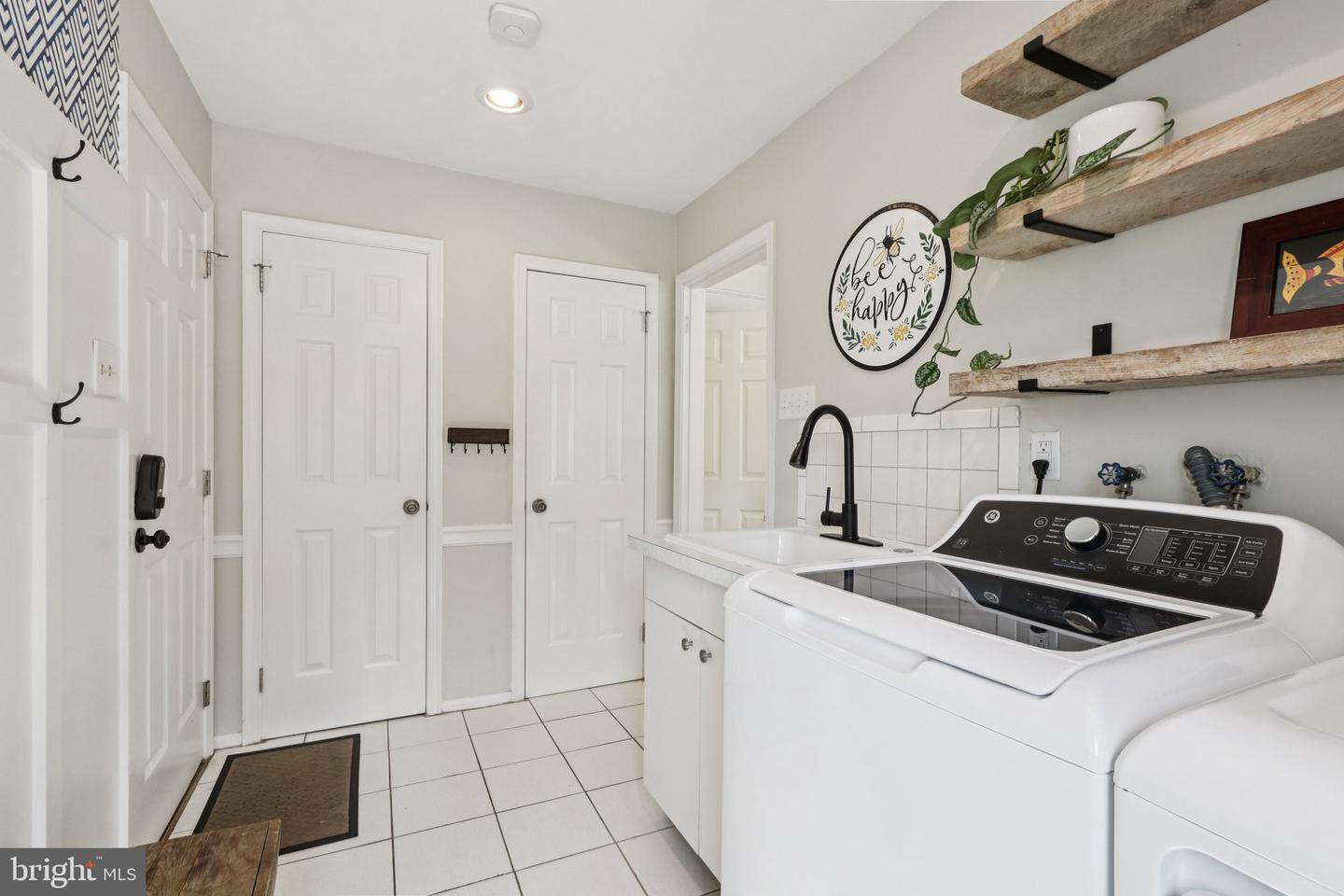 1118 Dorset Dr Property Photo 31