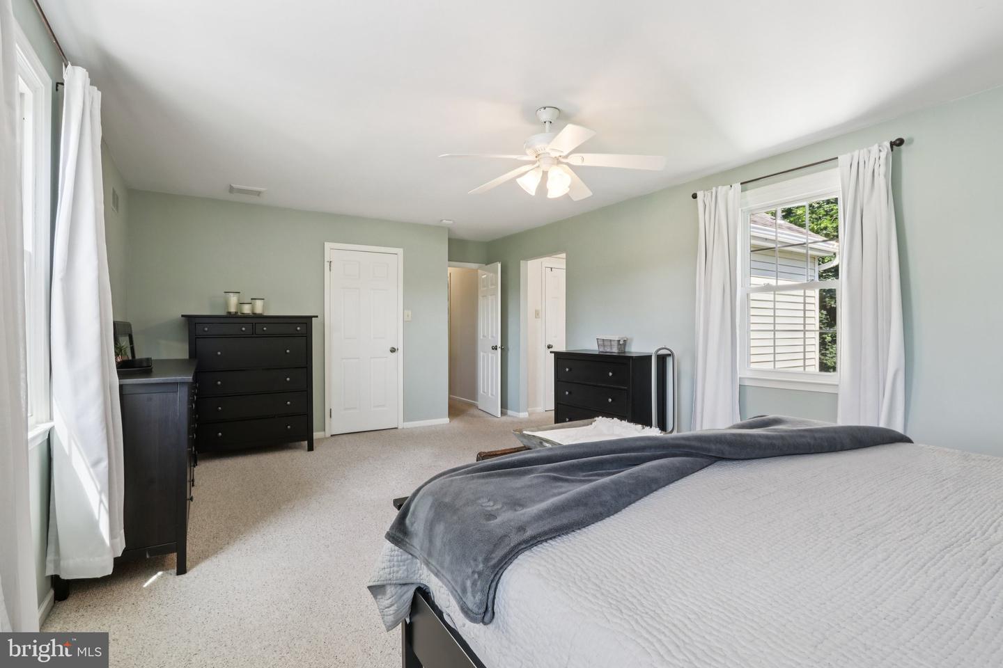 1118 Dorset Dr Property Photo 35