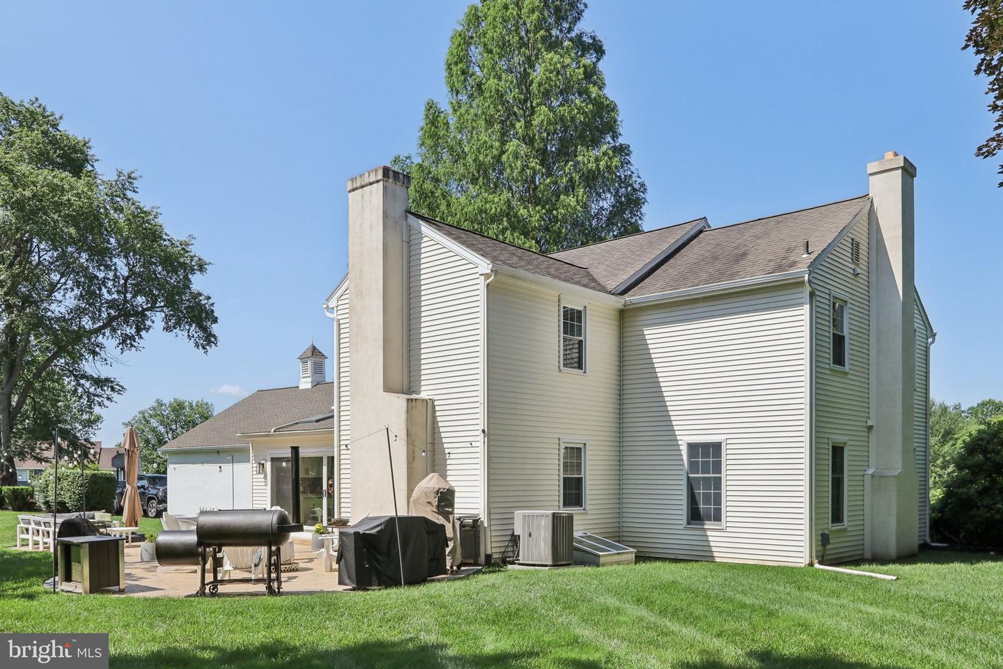 1118 Dorset Dr Property Photo 55
