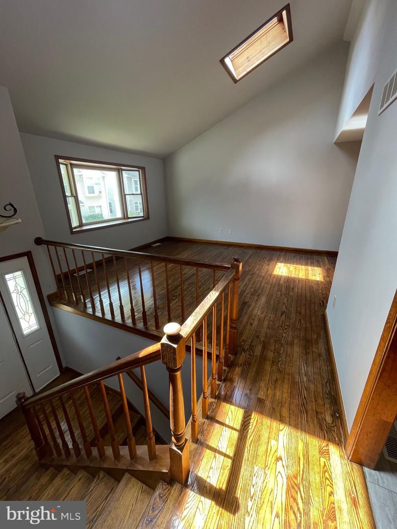 903 Poplar St Property Photo 16