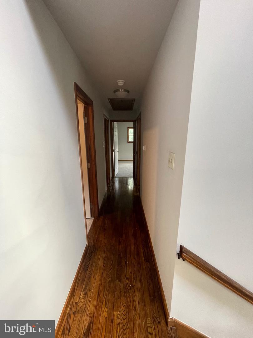 903 Poplar St Property Photo 19