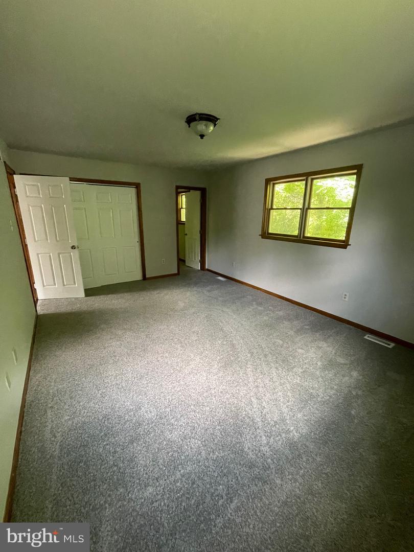 903 Poplar St Property Photo 26