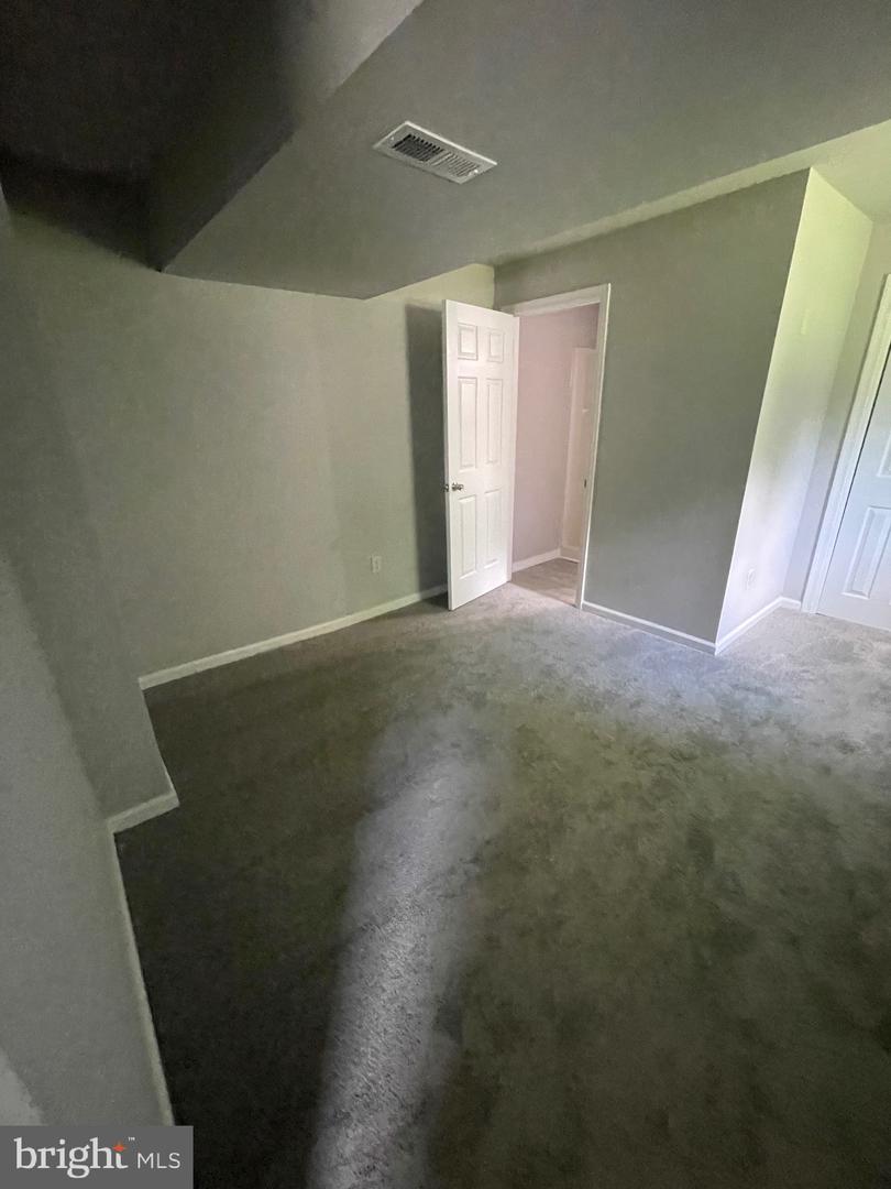 903 Poplar St Property Photo 35