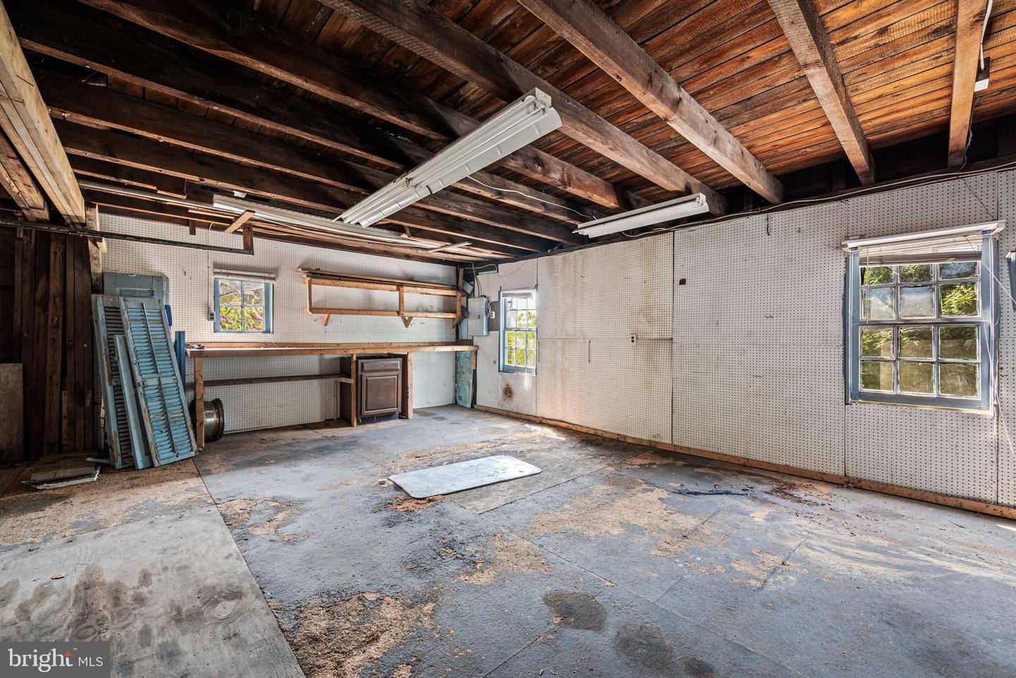 311 Strasburg Ave Property Photo 26