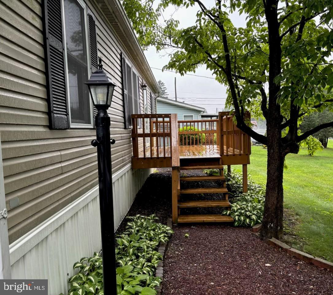 1 Tulip Dr Property Photo 7