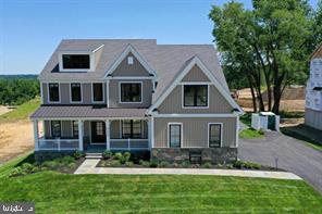 155 Lexington Manor Property Photo 1
