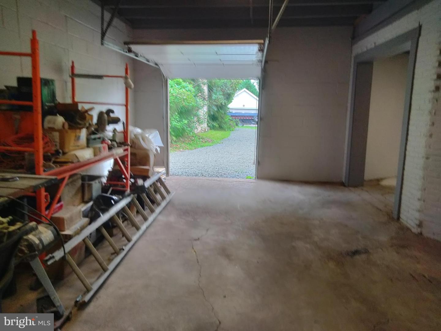 165 W Main St Property Photo 13