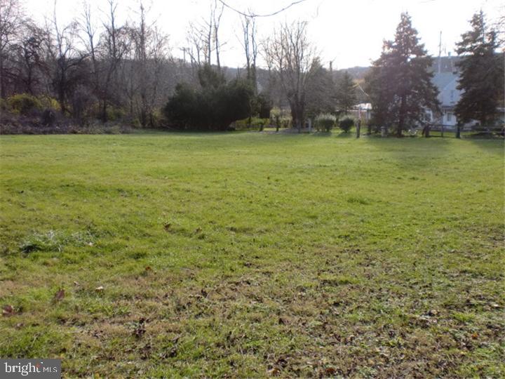 1250 Swedesford Rd Property Photo 4