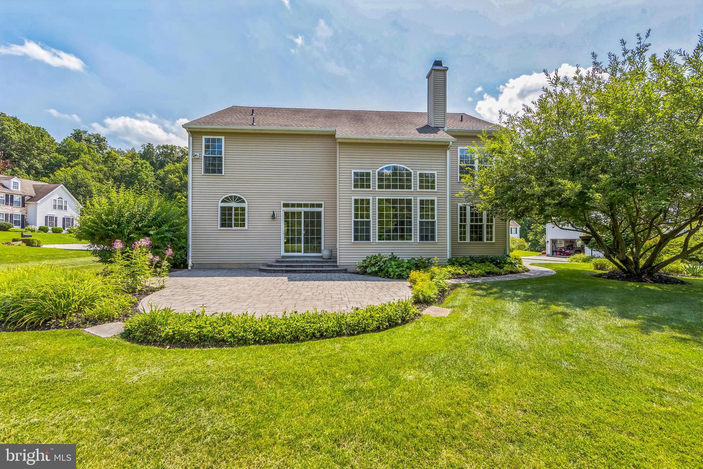 55 Tarrytown Ln Property Photo 8