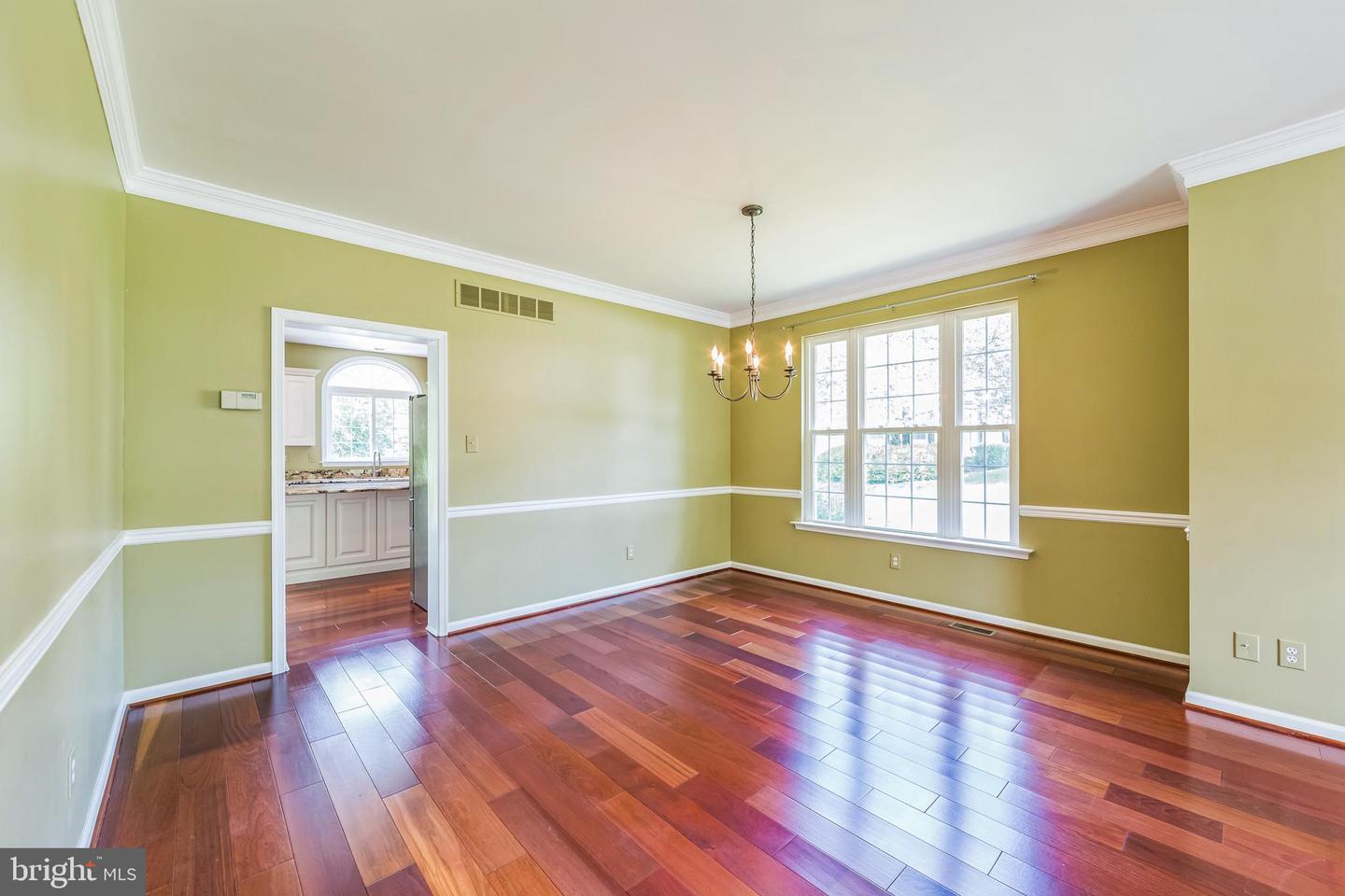 55 Tarrytown Ln Property Photo 13