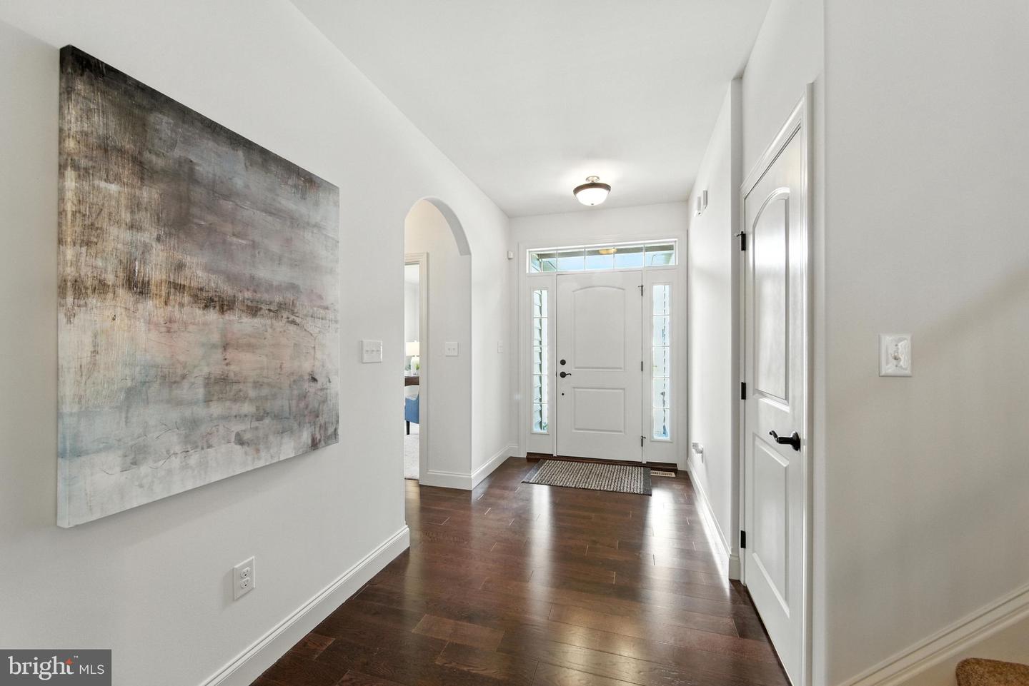 230 Honeycroft Blvd Property Photo 3