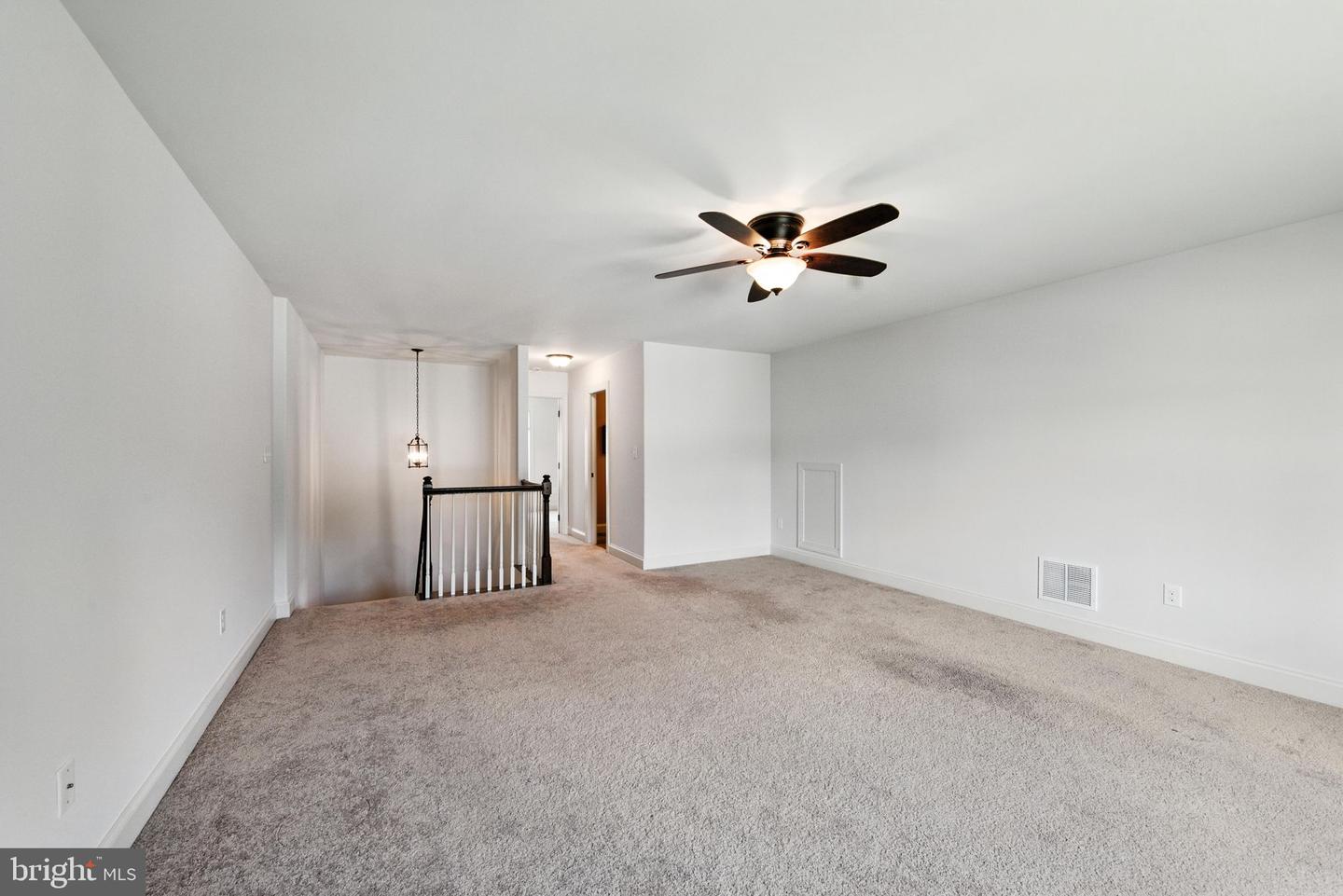 230 Honeycroft Blvd Property Photo 28