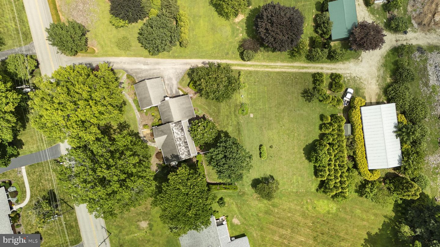 170 Property Photo 2
