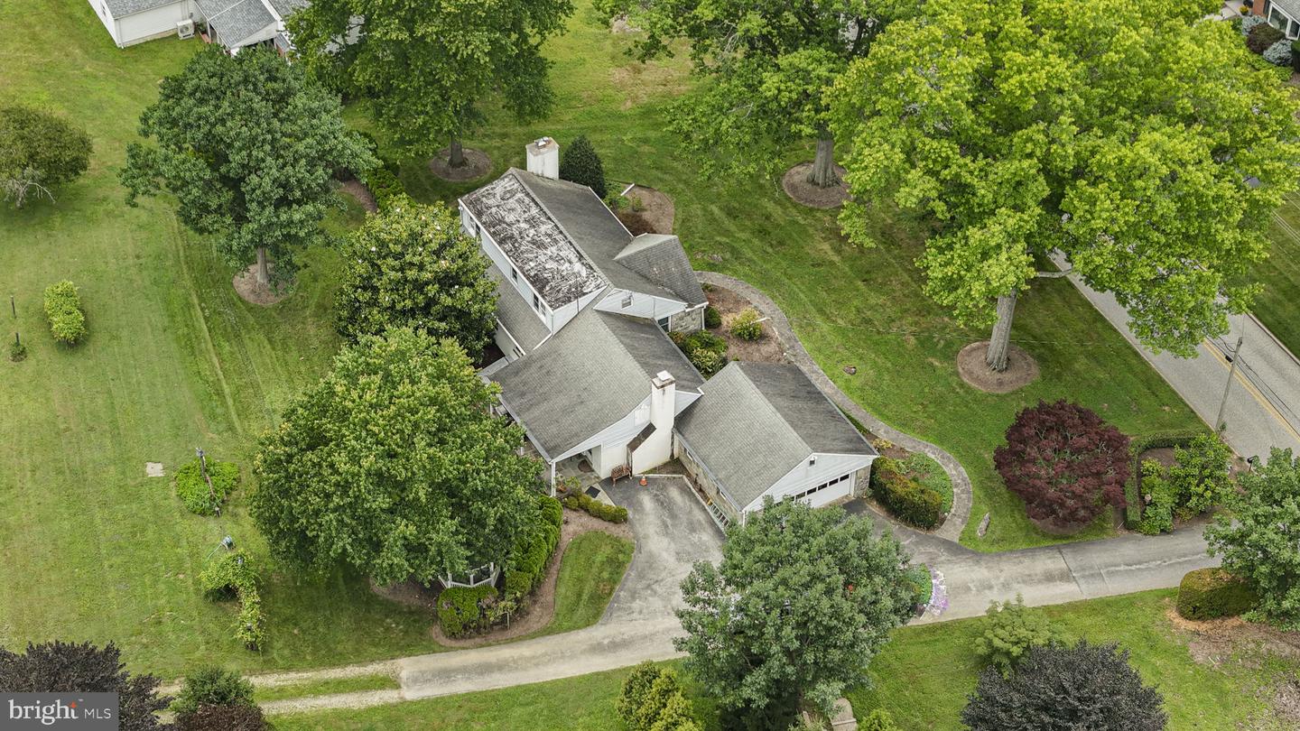 170 Property Photo 10