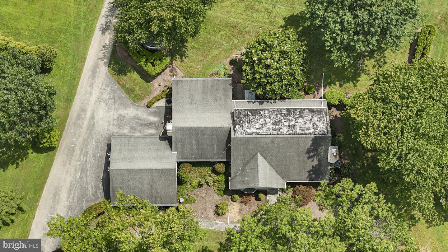 170 Property Photo 11