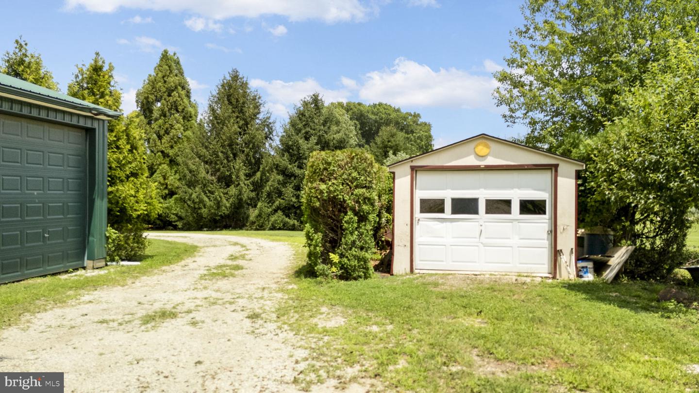170 Property Photo 24