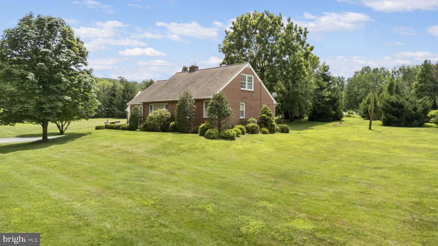 170 Property Photo 31
