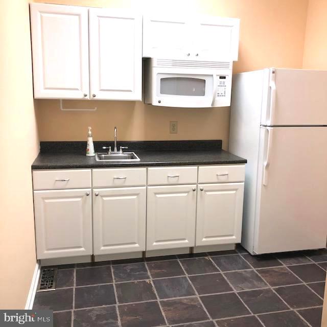 1550 Mcdaniel Dr Property Photo 6