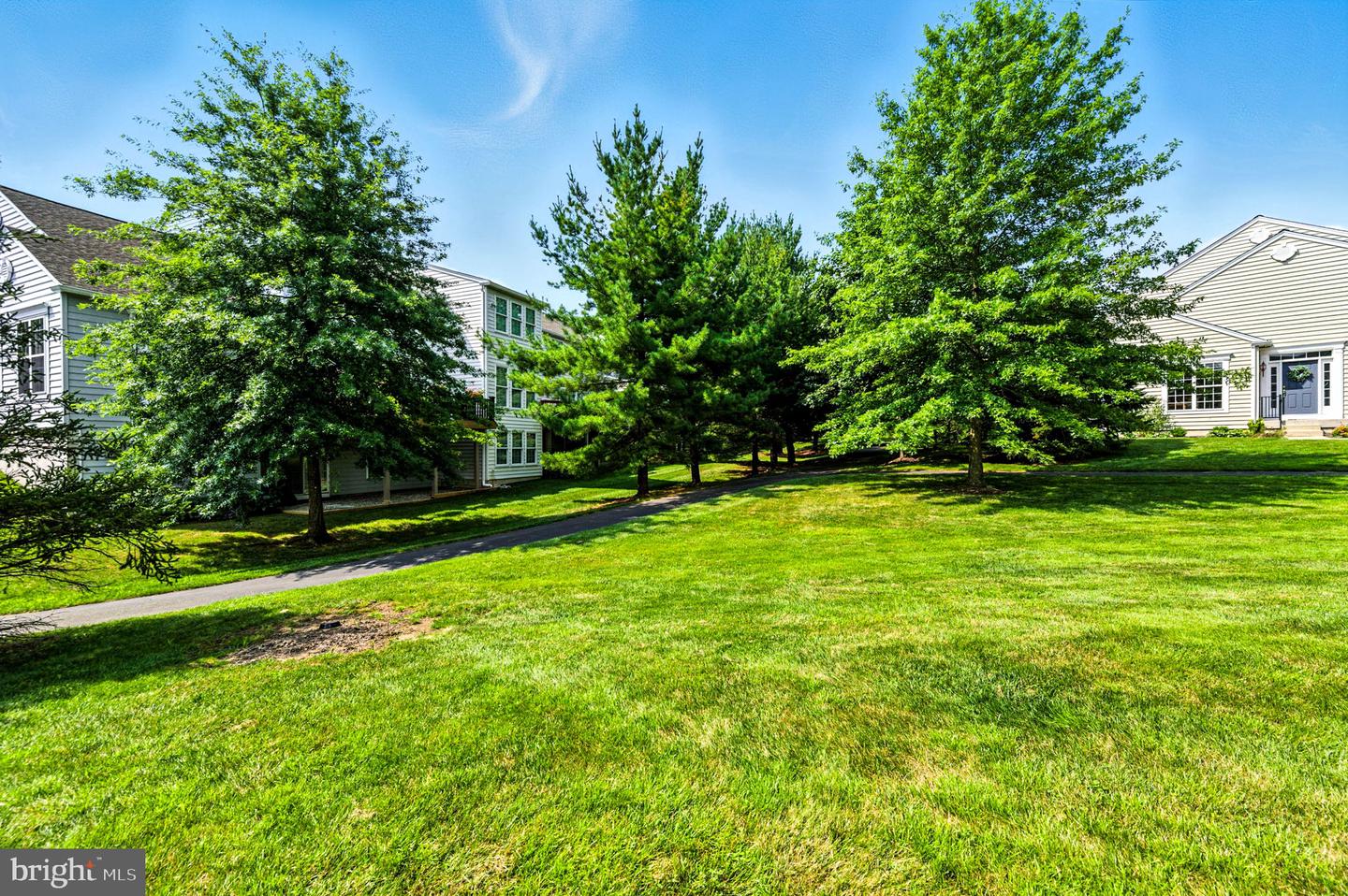 61 Doe Run Ct #89 Property Photo 33