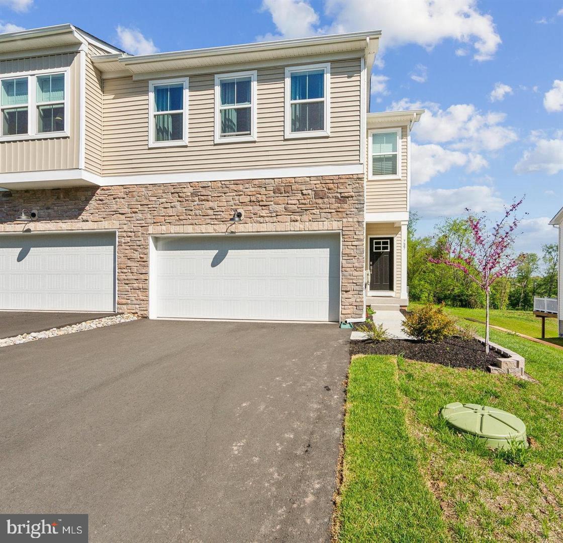 727 Hunsberger Rd Property Photo 1