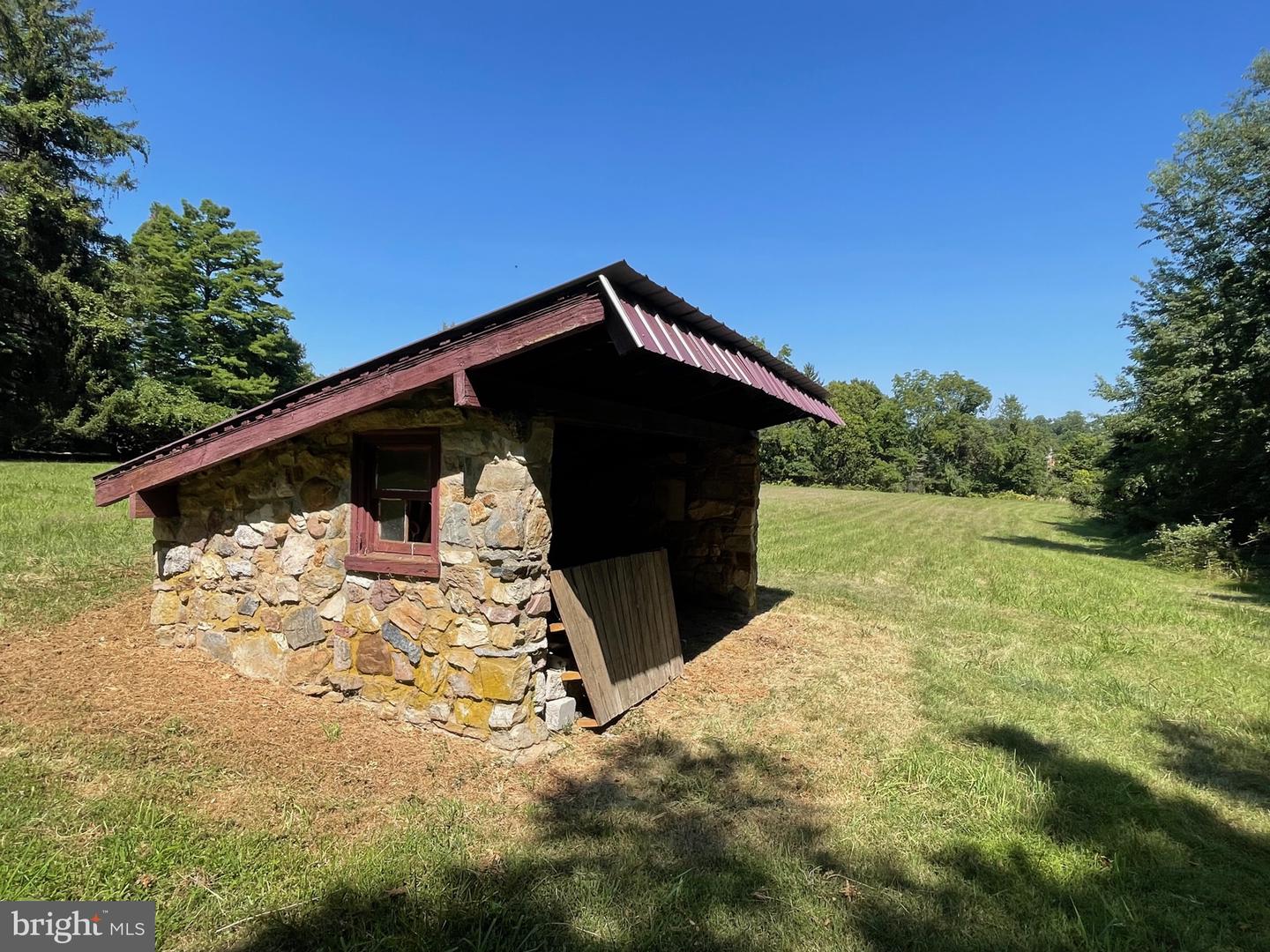 120 Diamond Rock Rd Property Photo 63