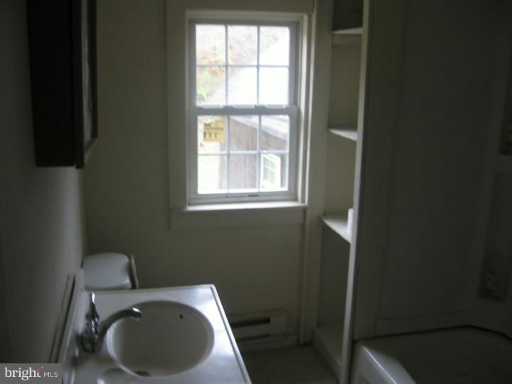 913 Wagontown Rd Property Photo 5