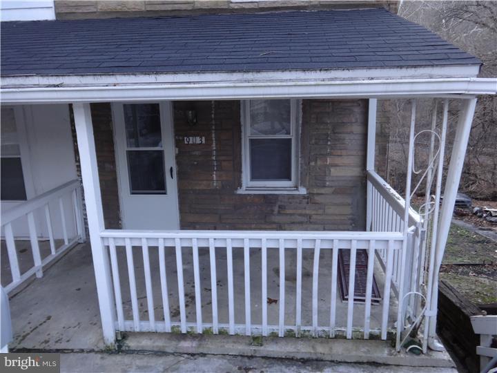 903 Wagontown Rd Property Photo 3