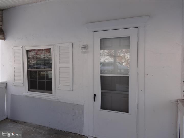 905 Wagontown Rd Property Photo 3