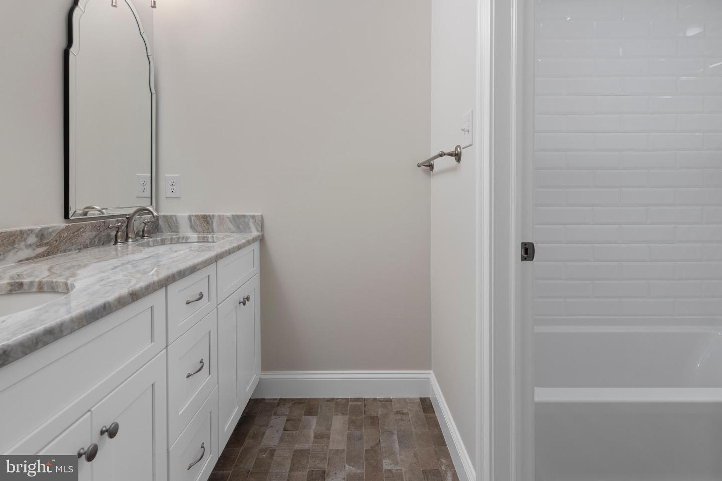 1423 Millstone Cir Property Photo 33