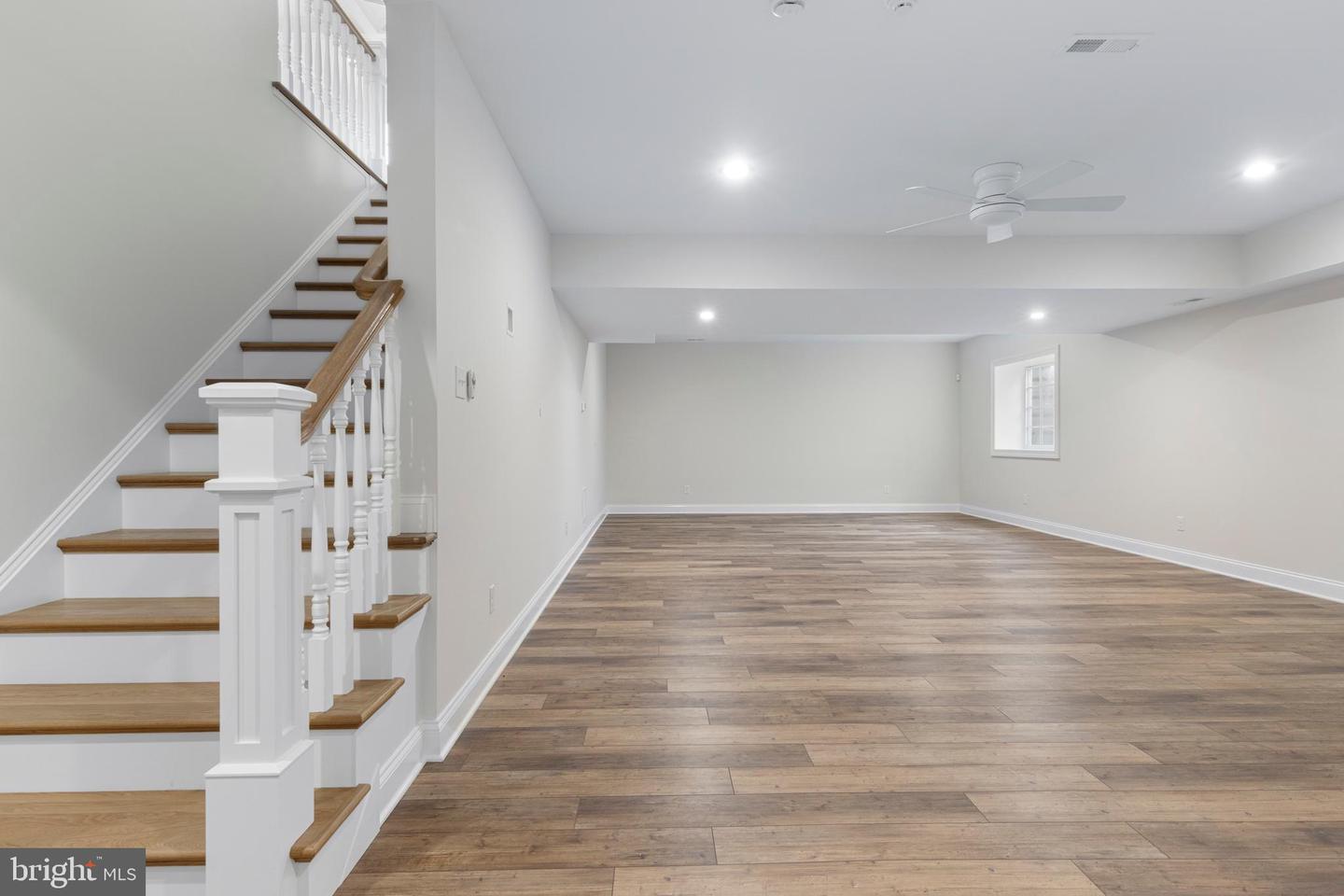 1423 Millstone Cir Property Photo 35
