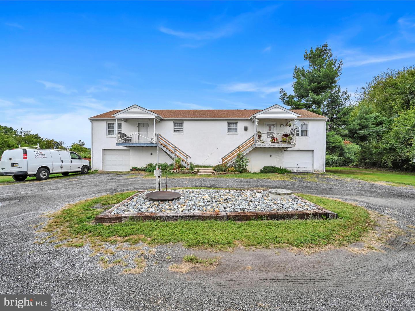 8831 Gap Newport Pike Property Photo 6