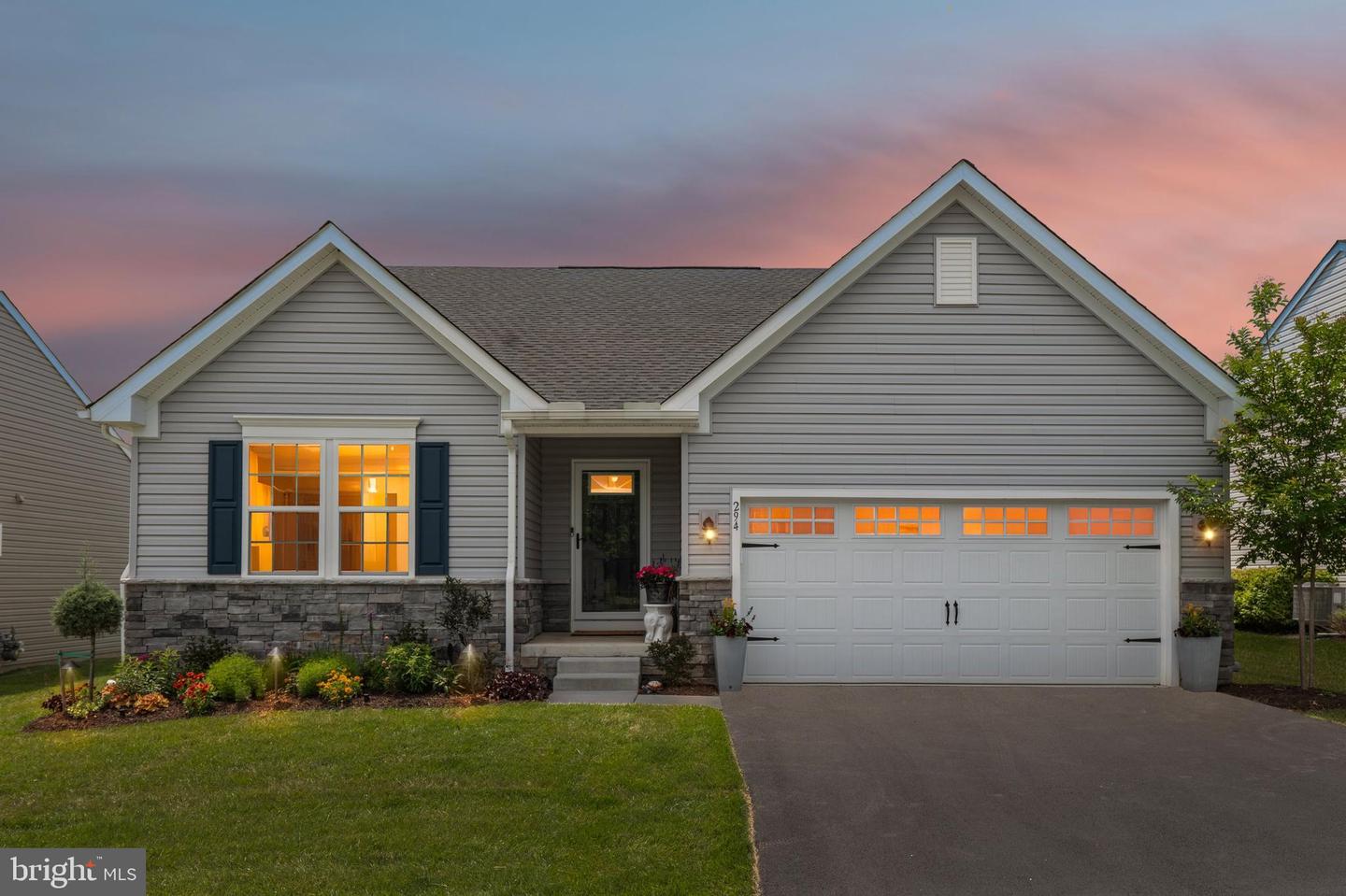 294 LETITIA MANOR DR