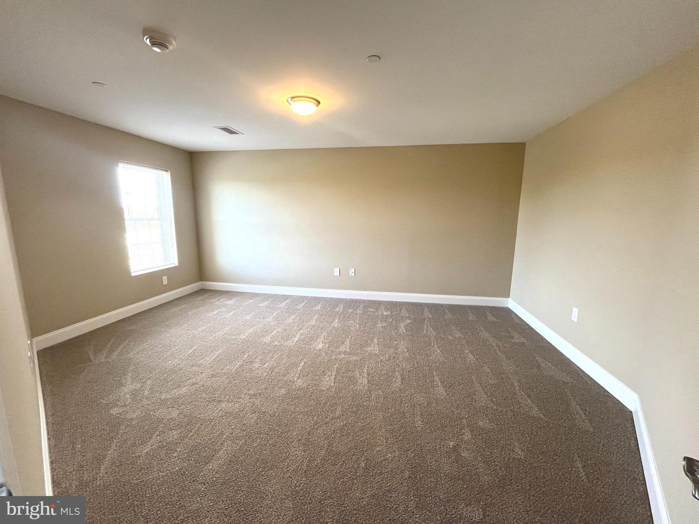 1015 Andrew Dr #3x Den Models Avail Property Photo 9