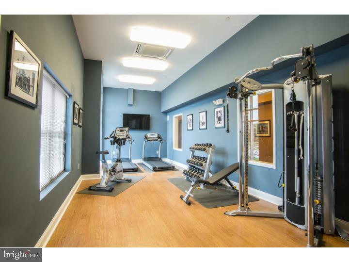 1015 Andrew Dr #3x Den Models Avail Property Photo 17