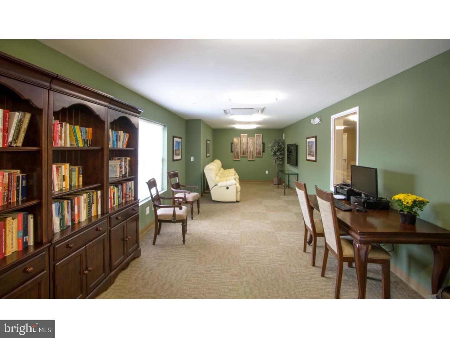 1015 Andrew Dr #3x Den Models Avail Property Photo 18