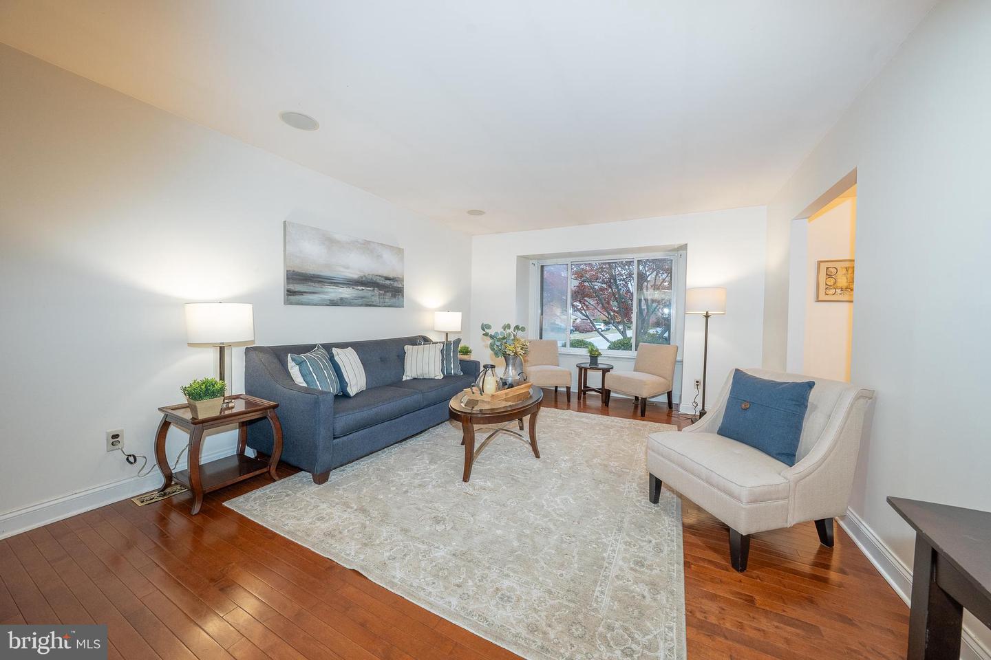 301 Hanover Ct Property Photo 13