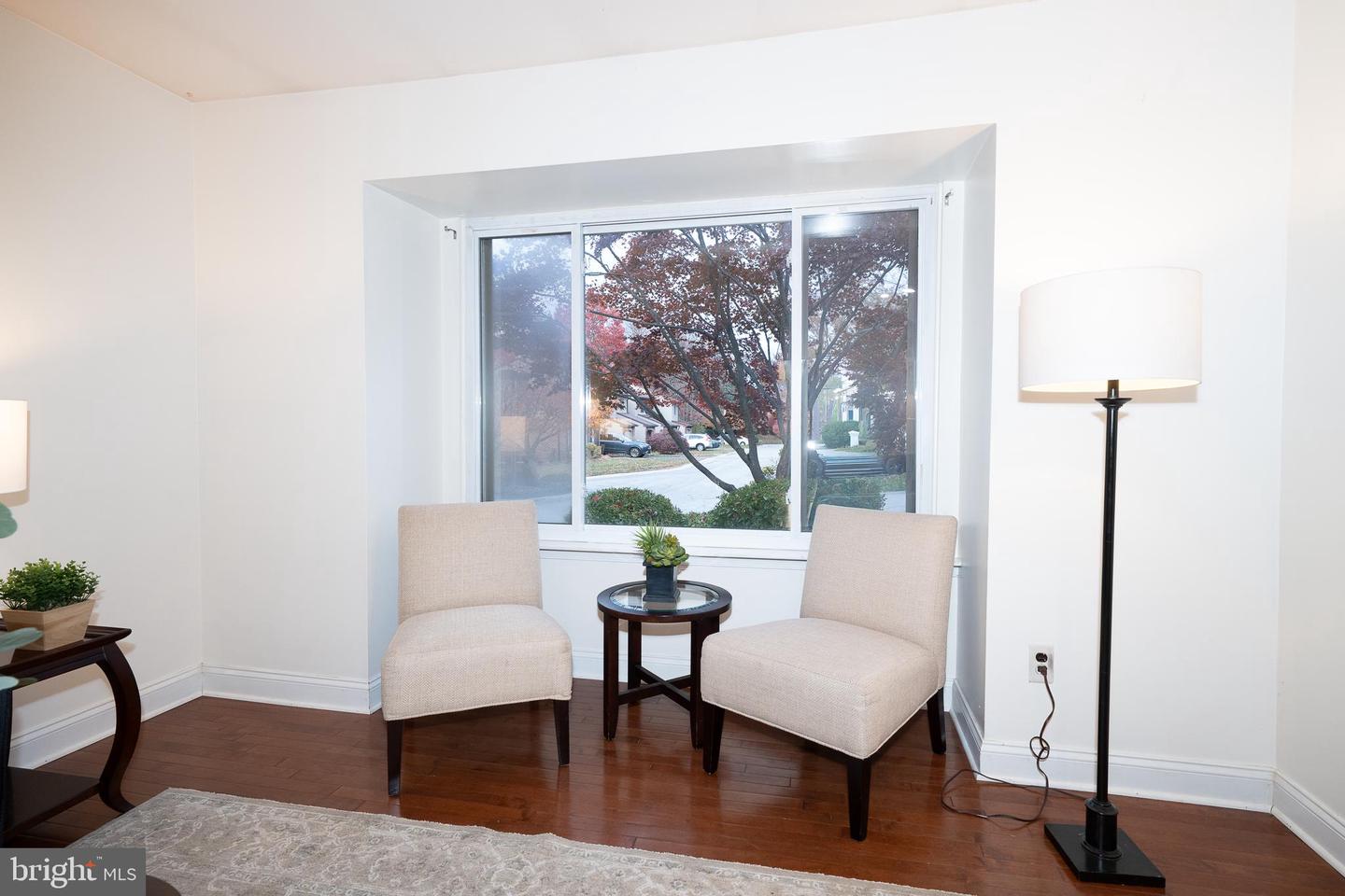 301 Hanover Ct Property Photo 15