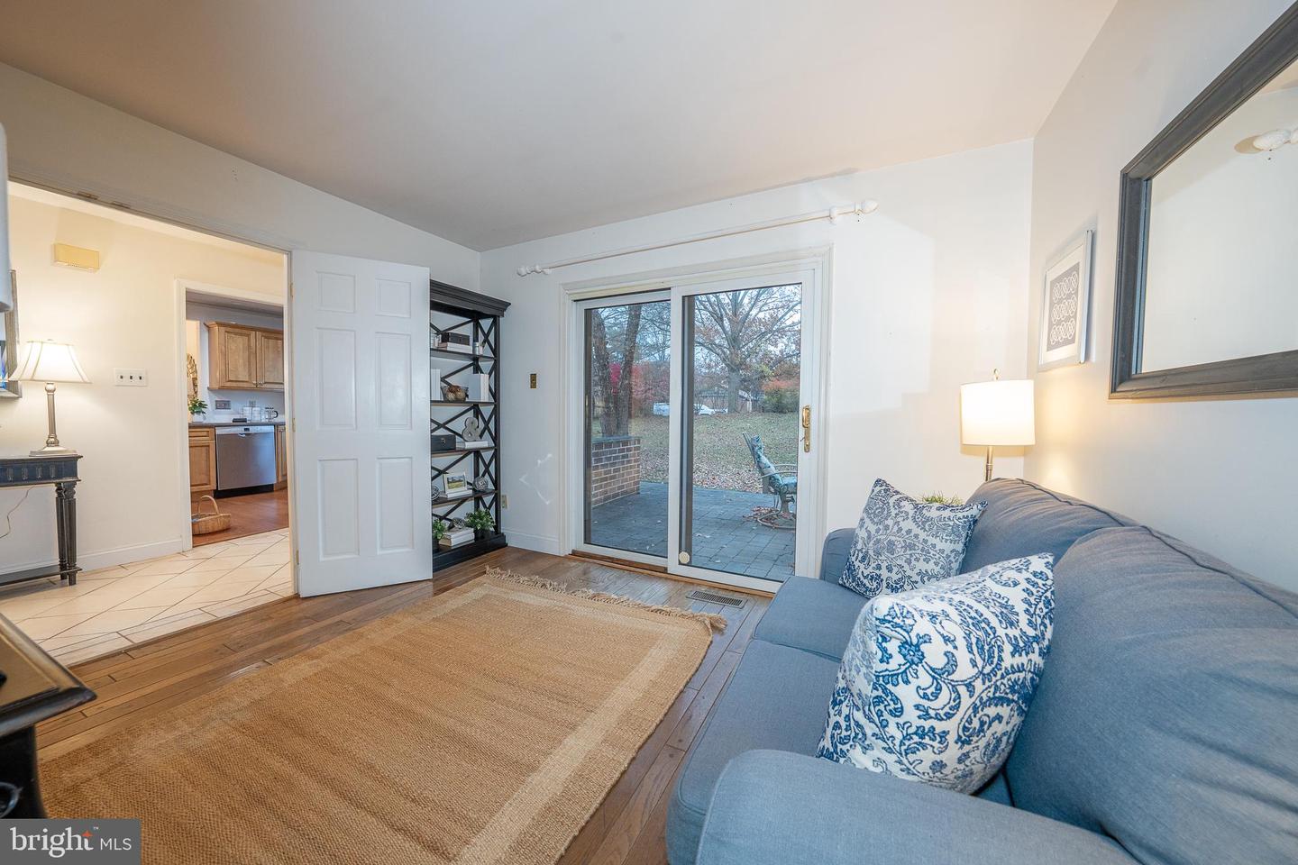 301 Hanover Ct Property Photo 28