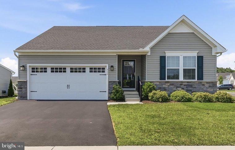 260 LETITIA MANOR DR