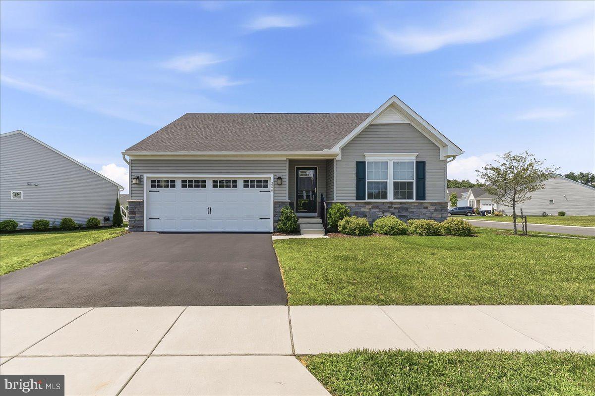 260 Letitia Manor Dr Property Photo 28