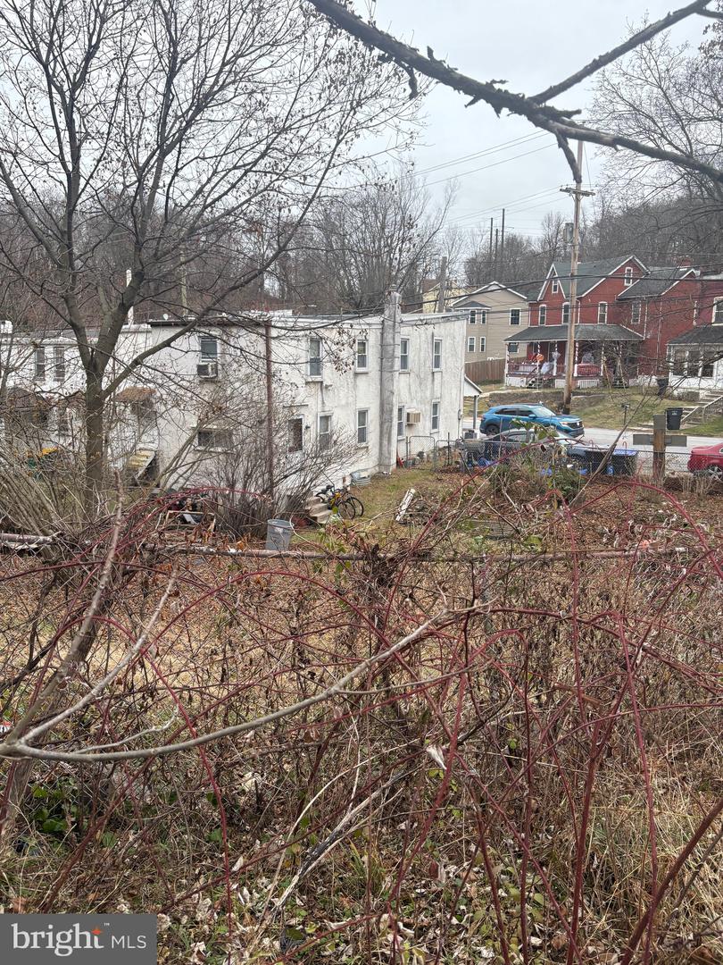 120 Doe Run Rd Property Photo 2