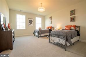 107 Lexington Manor Property Photo 11